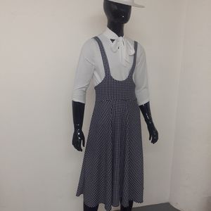 "A set Skirt high waist with blouse with bowtie at front" !
